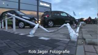 preview picture of video 'Alcomobilist ramt drie auto's bij garage in Zwolle (Westenholte)'