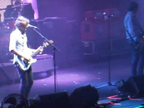RETURN OF THE ELECTRIC HORSEMAN -- Powderfinger live at the Sydney Ent Cent; Sep 18th, 2010