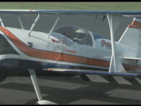 Spotlight: Great Planes 25% Pitts M-12S 50cc Performance Series ARF