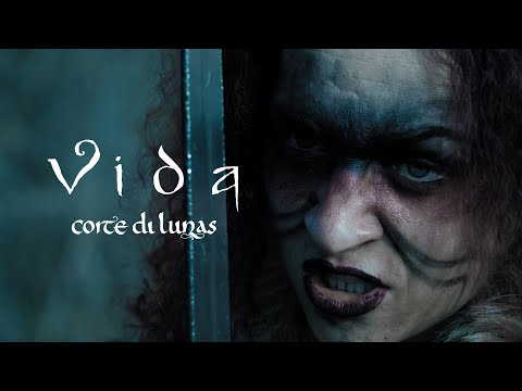 CORTE DI LUNAS - Vida