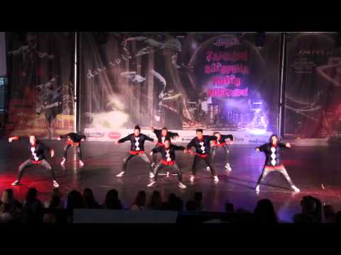 DANCERS 4 YOU . TSR region 2013 - Sneakers & Tie