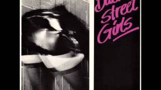 BACKSTREET GIRLS - Mainstream Summer