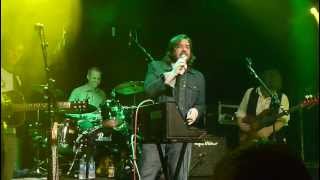 Matt Berry 04 The Signs (O2 Islington Academy 18/05/2013)