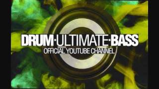 Chase &amp; Status Ft. Maverick Sabre - Fire in your Eyes