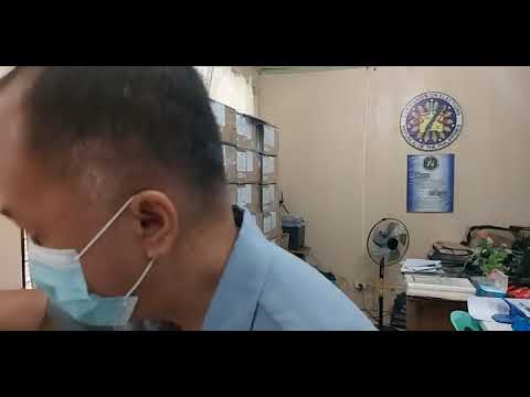 Si Mr. Henry Masna Comelec Election Officer 3 sang Comelec Office Zarraga Iloilo