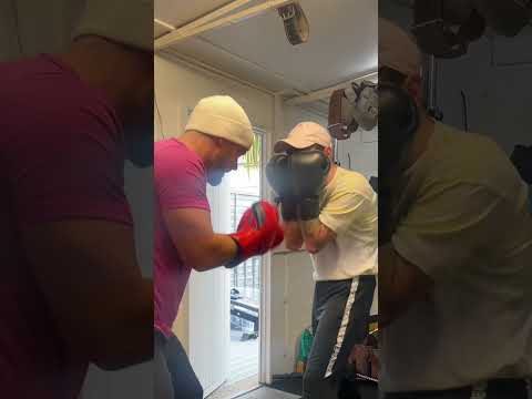 High guard tips ✅ #boxeo #boxing #mma #combatsports #tutorial #youtubeshorts #tips #boxingtraining