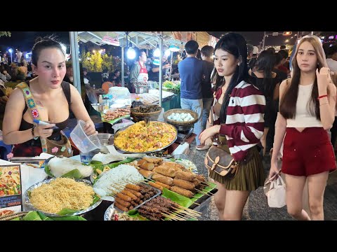 Awesome CAMBODIAN Street Food Tour 2025 - Walking Tour @ Chaktomuk Night Market, Phnom Penh City