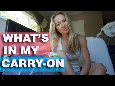 What’s In My Carry-on | Zuzka Light