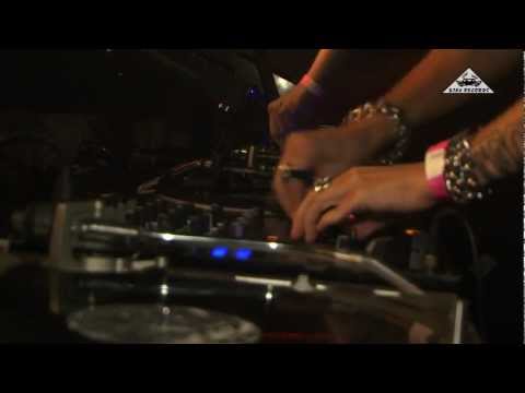Djax it Up XL - Hengelo 14.04.2012 - Aftermovie