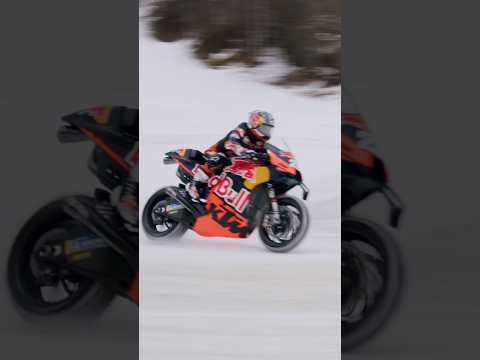 built the ultimate snow bike ⛄️🏍️ #motogp #danipedrosa #moto #motorcycle #motorsport