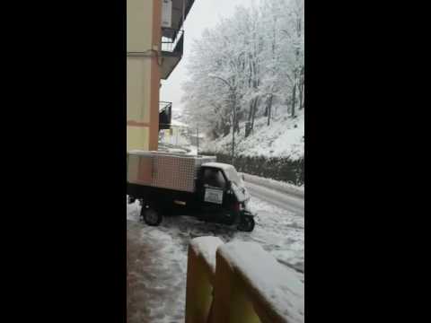 Ape 130  polini sulla neve a Centrache CZ