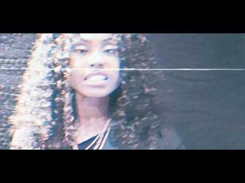 V STUCK freestyle shot by ZOE.CARTIER