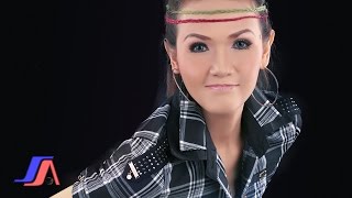 Download lagu Tuty Wibowo -  Bunga Bunga Cinta  mp3