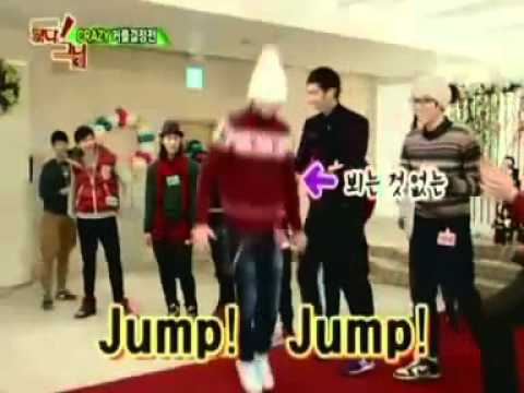 2AM ~ Jo kwon,Seulong,jinwoon funny dance in Idol Army 2PM