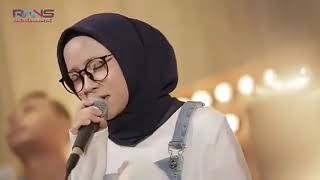 Download lagu Nissa SABYAN - athouna thufuli mp3