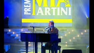 Marco Masini in Ci vorrebbe il mare (Piano e Voce). Premio Mia Martini 2008