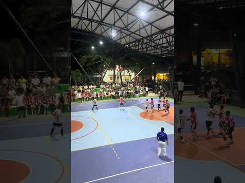 Resumen del juego entre #JhonElectric vs #LaCantera en la semi de ida del torneo de #PuertoTriunfo.