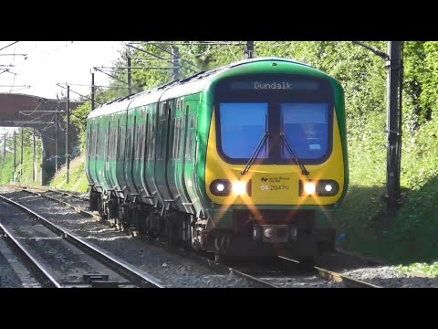 Irish Rail 29000 Class Commuter Train 29420 - Portmarnock Station, Dublin