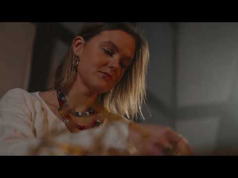 Electronic Christmas Vibes I Baltic Folk | Vai ir atbėgo baikštusis elnias – UraganiuS & Virgina