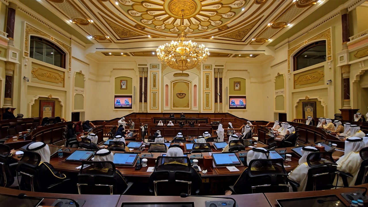 "استشاري الشارقة" يختار حليمة العويس رئيسة له بالتزكية #الشارقة24 