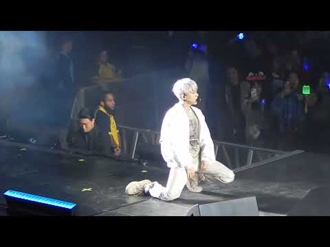 SuperM Baekhyun live "UN Village” “2 Fast” “Jopping”