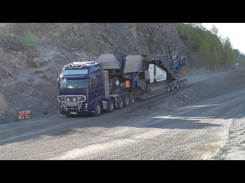 4K| Volvo FH16 700 8X4 Transporting A 64 tons Kleemann Impact Crusher