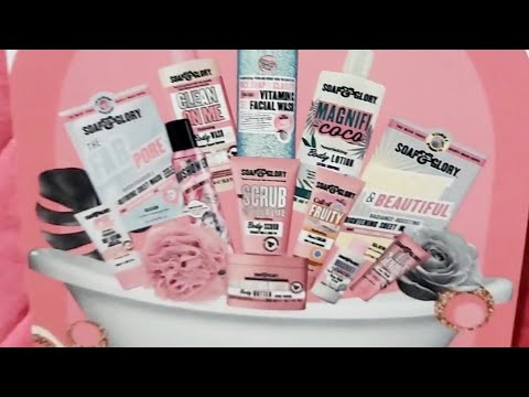 whats inside Soap and glory Spa Struck #soapandglory #boots