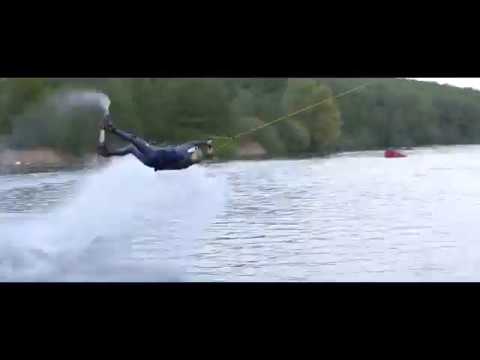 Double S-Bend - Leo Vogel - Wakeboarding