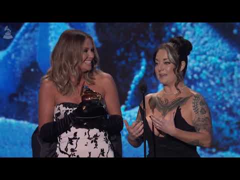 CARLY PEARCE & ASHLEY MCBRIDE Win Best Country Duo/Group Performance | 2023 GRAMMYs