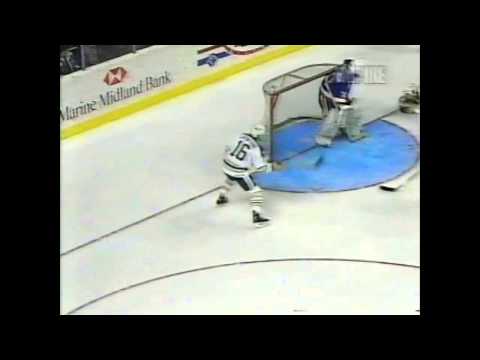 Alexander Mogilny Goal 2 vs. Islanders 3/16/95