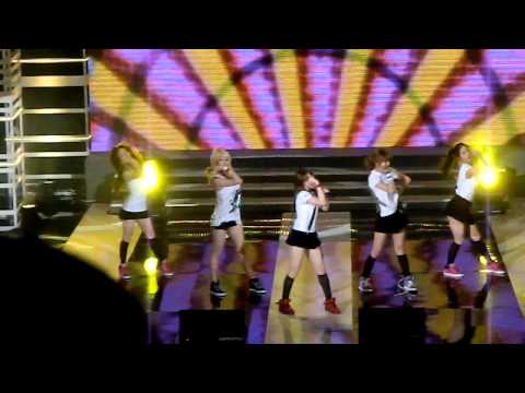 [Fancam]110517 Girl's Day 訪問+나 어때 +반짝반짝