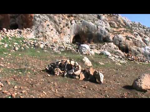 تدريبات عناصر كتيبة بلال الحبشي العاملة في ريف حماة على عمليات الإقتحام