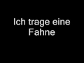 Ich trage eine Fahne 