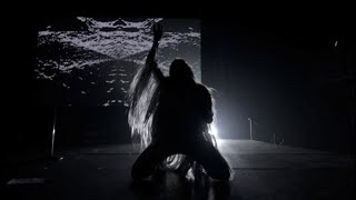 ionnalee / iamamiwhoami - Play (live in Los Angeles, CA 5/10/19)