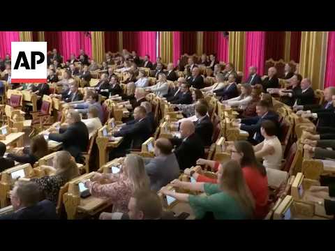 Norway's parliament performs 'Viking row' in support of World Cup team