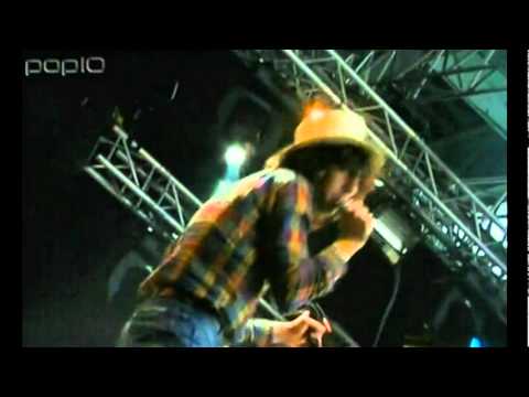 Adam Green Live @ Berlin Festival 2010 Intro + Buddy Bradley & Nat King Cole