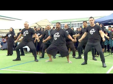 "Ich lebe! Ich sterbe!" Neuseeland trauert mit dem Haka