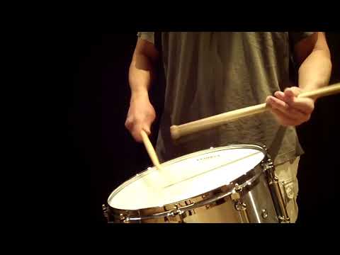 Drum Corps on Parade, from 14 Modern Contest Solos, by John S. Pratt, Kevin Bobo, snare drum