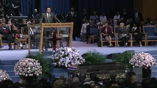Smokey Robinson Sings Farewell To Aretha Speech