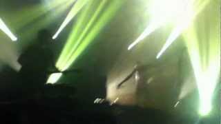 Fallin' - Skip the use live