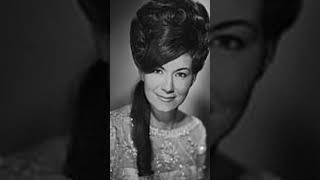 What Caused Dottie West Death #shortsfeed #outlawcountry #countrymusic