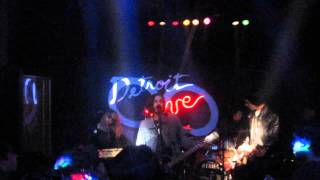 DDT - Punk chic punk floyd - en Detroit bar (Morón) - 30/04/2014
