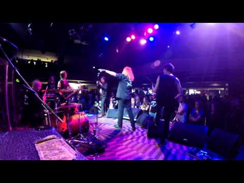 Slice of Bread - Slice of Bread - DEJA VU (Live in Lucerna FHD)