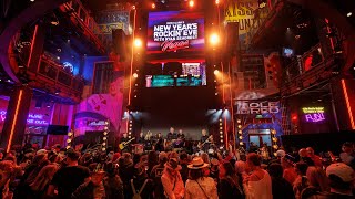 Blake Shelton - God’s Country (Dick Clark&#39;s Rockin&#39; New Year&#39;s Eve with Ryan Seacrest Performance)