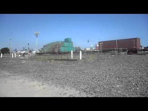 Pacific National container train at Dynon