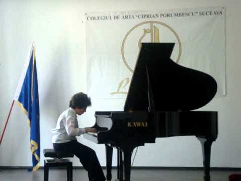 amazing piano Paul-Emanuel