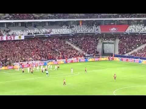 Incredible save by Koen Casteels | Lille OSC vs Wolfsburg Corner