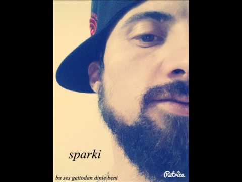 EMRE GÜLAY FEAT SPARKİ TEK KALEMDE