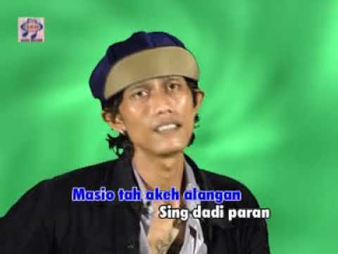 Catur Arum feat Neno - Janur Melengkung (Official Music Video)