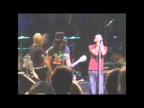 Slash with Duff McKagan and Chester Bennington - Paradise City/Highway To Hell